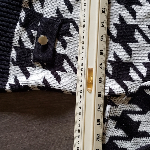 Houndstooth skating sweater set, Medium Candies - Picture 11 of 12